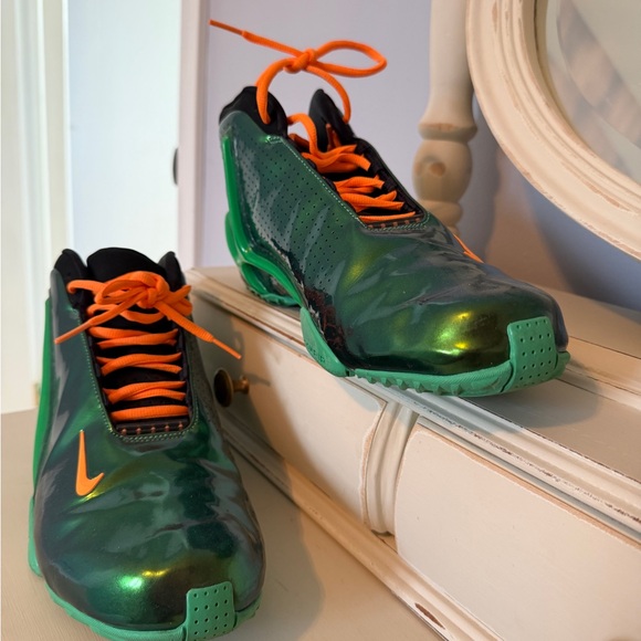 Nike Zoom Hyperflight - Picture 2 of 4